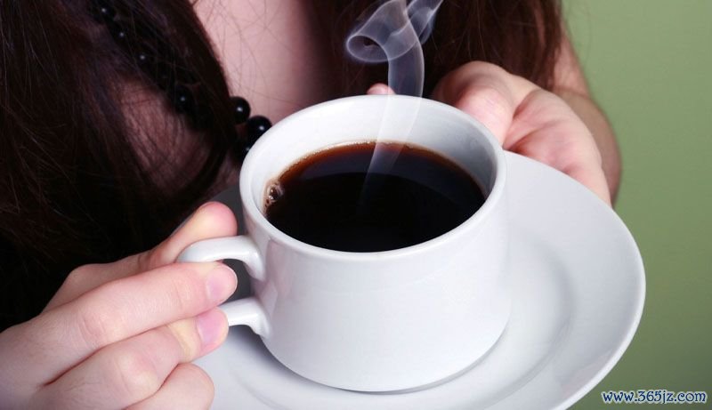 Minum Kopi Hitam di Pagi Hari Bisa Bantu Turunkan Berat Badan